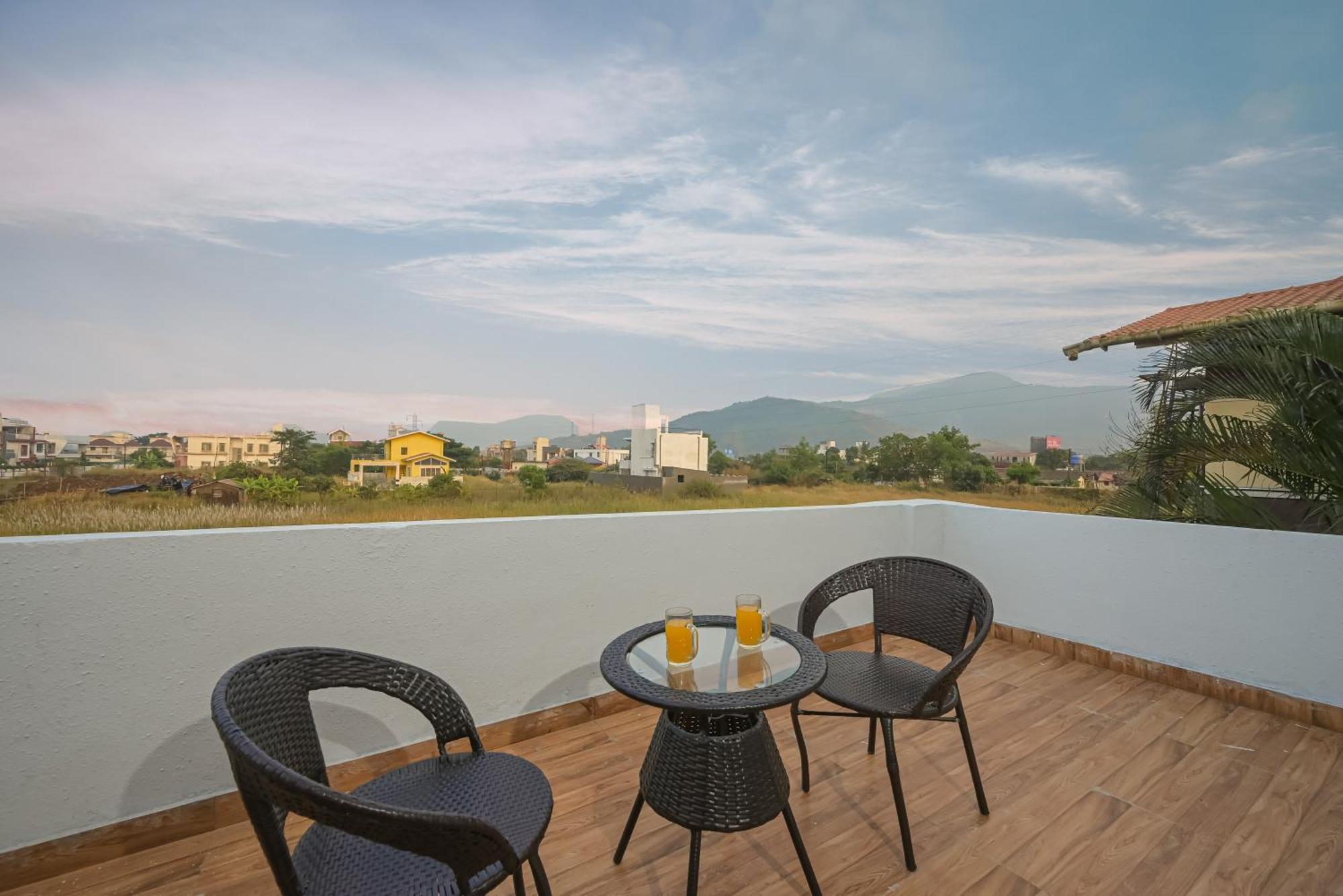 Ll Empyrean Stay II Luxury Ll Celestial Unicorn Villa Ll 3Bhk Ll Ac Ll Private Big Pool Ll Lonavala Bagian luar foto